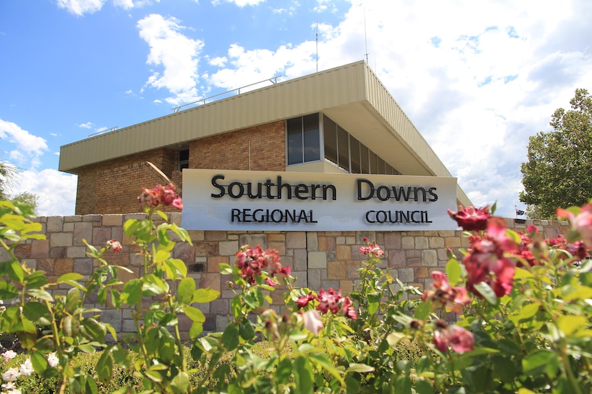 southern downs regional council building 