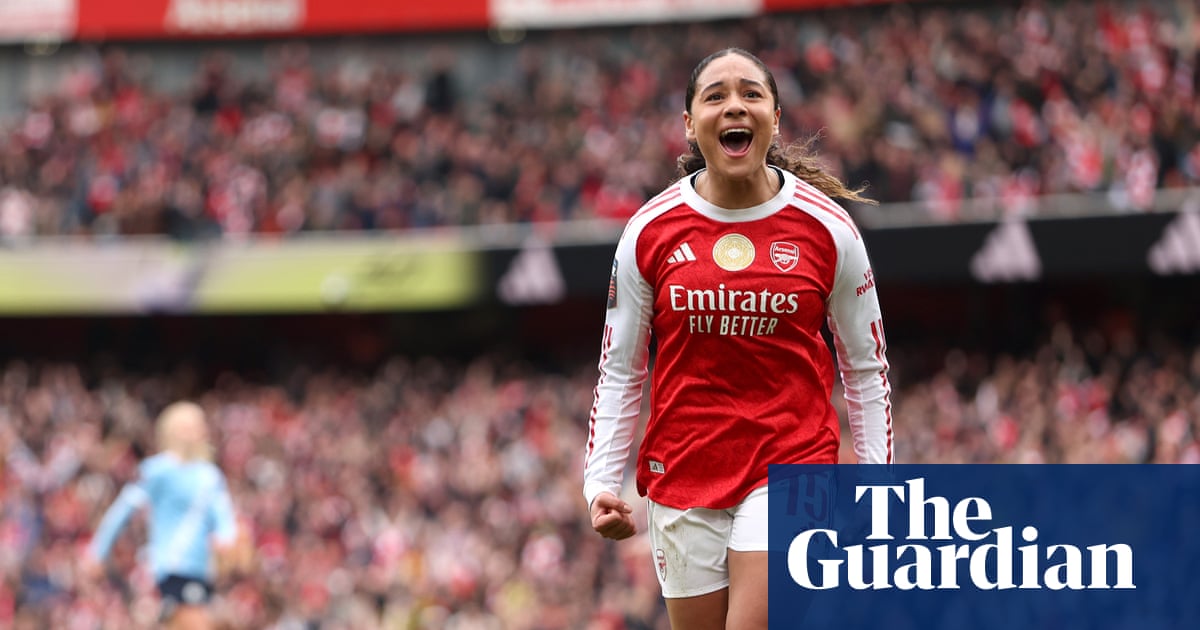 Arsenal put brakes on Manchester City’s WSL title surge thanks to Smith strike | Women's Super League