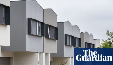 Most mortgaged homeowners won’t see repayments increase if the RBA hikes interest rates this week | Interest rates