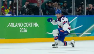 U.S. men’s hockey beats Slovakia, will face Canada in gold medal game