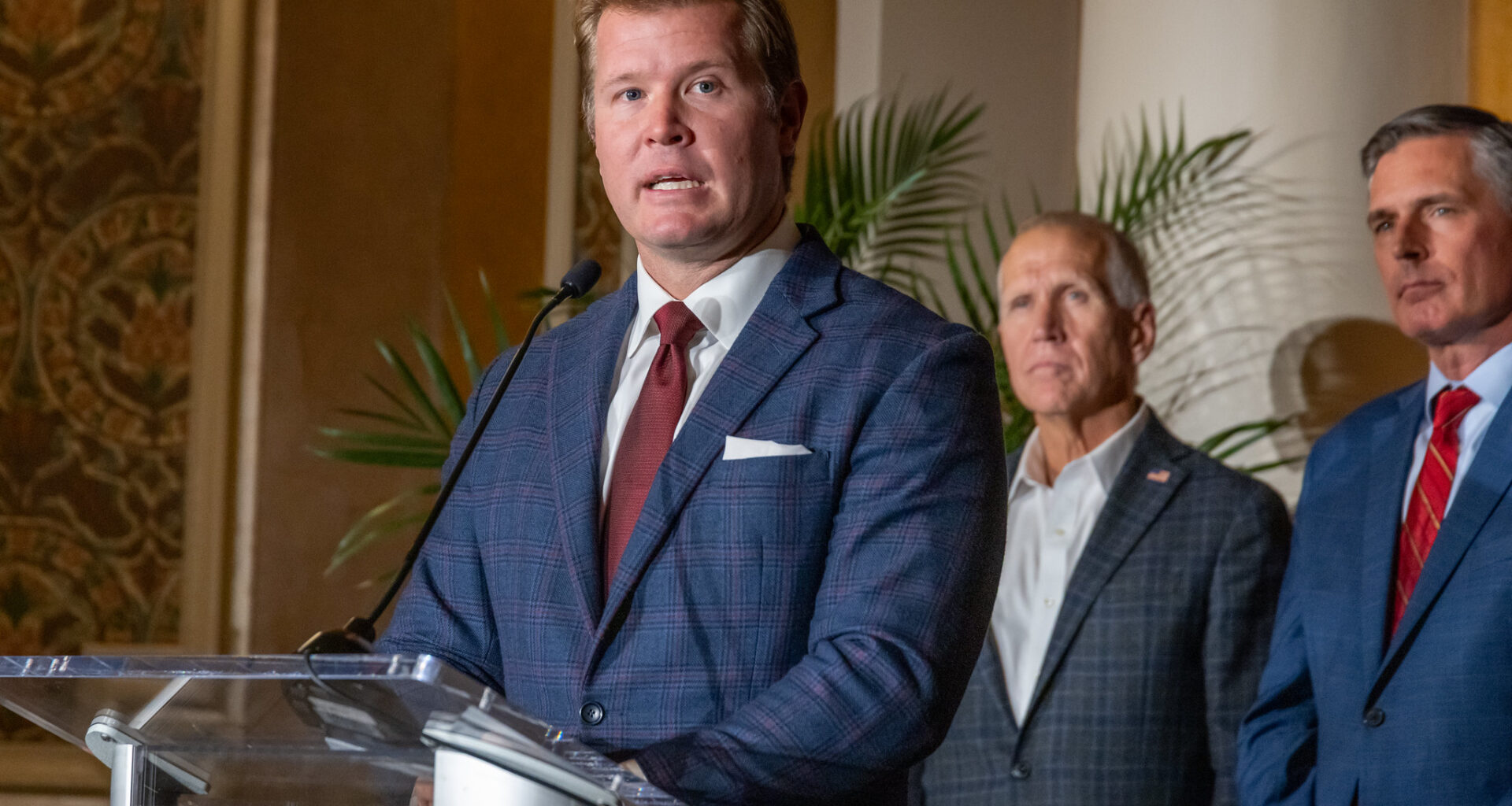 Sheehy joins birthright citizenship battle with fellow Congressmen • Daily Montanan