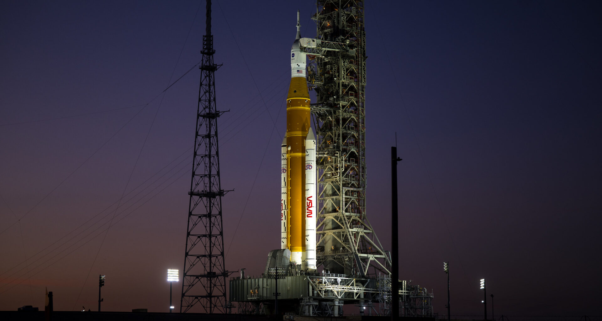 NASA continues SLS hydrogen leak tests