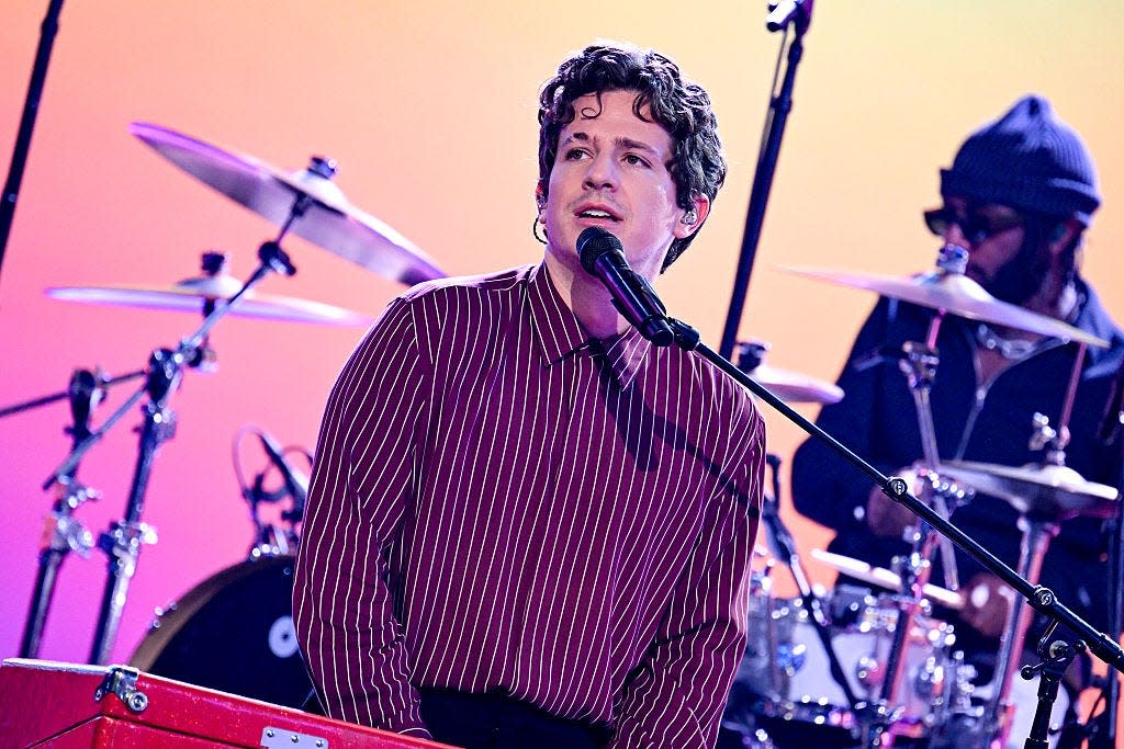 who is singing the super bowl national anthem?