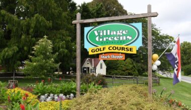 From MLB to mini golf: Retired outfielder Travis Jankowski buys Village Greens course | Local Business