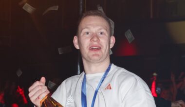 U.S. Gold Medalist Refutes AI Video Of Him Posted By White House