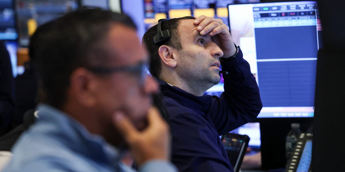 US Economic Outlook: AI Job Cuts Could Trigger Deflation Spiral, Citi Warns