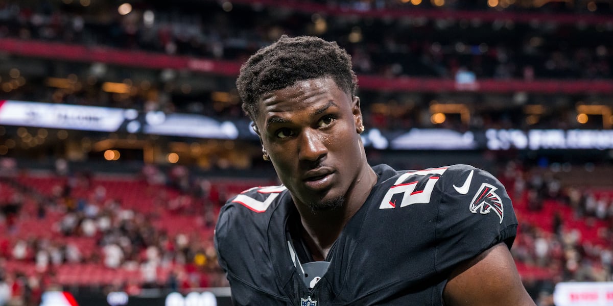 Falcons rookie from Charlotte allegedly stalked WNBA ex-girlfriend, crashed into her car in Florida