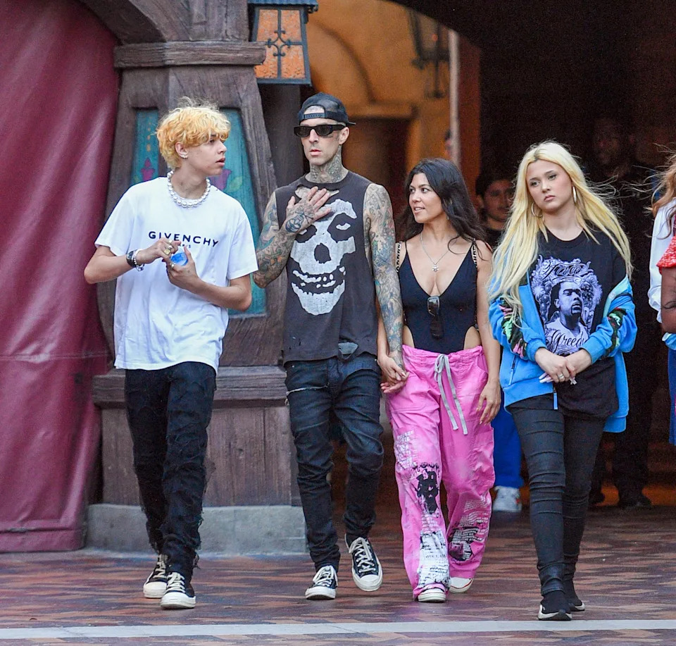 CelebCandidly / MEGA