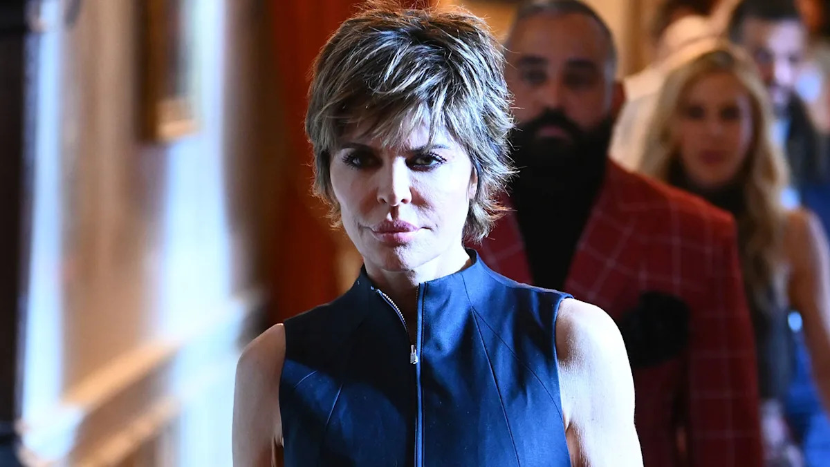 Lisa Rinna On Why She Didn’t Fight Harder To Stay On ‘The Traitors’ During Heated Roundtable: “I Wanted To Go Home”