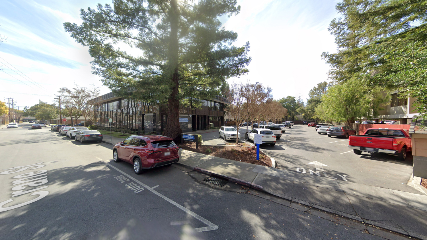800 Oak Grove, image via Google Street View