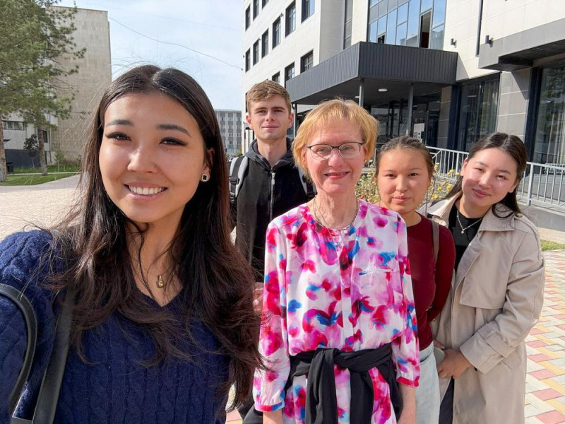 Joni Tornwall (center) with writing students at Kyrgyz State Medical Academy