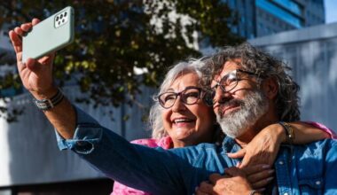 Why ‘looking poor’ is crucial for a comfy retirement in America. How fake social status could be ruining your finances