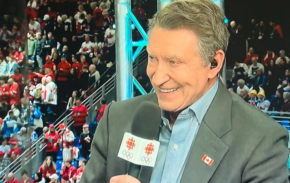 Wayne Gretzky on air.CBC&period;