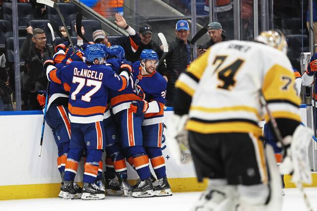 Mark Madden: The Penguins have to stop beating themselves with playoffs hanging in the balance