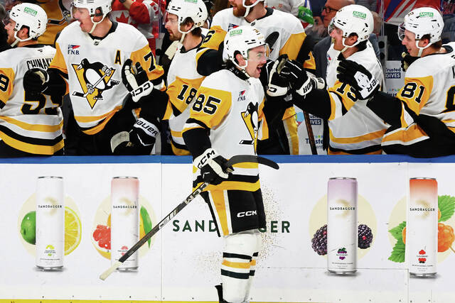 Penguins logo makes cameo in branding gone awry during ‘The Pitt’