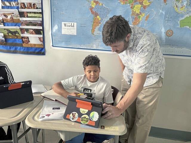 Local pharmacy owner pushes for fair shake for independent drugstores; will attend State of the Union address