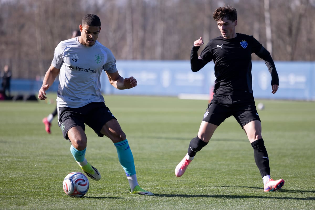Osaze De Rosario shines in Sounders’ preseason finale