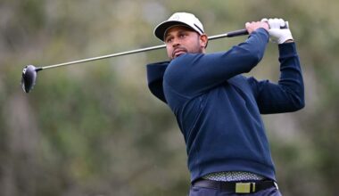 Ex-Yankee Star Married to Tiger Woods' Niece Leads Golf Tourney