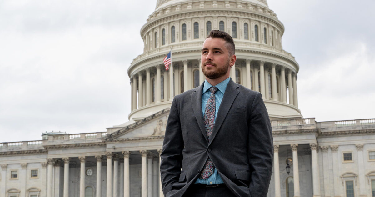 Refugees, immigrants from Burma face increasing threats to status