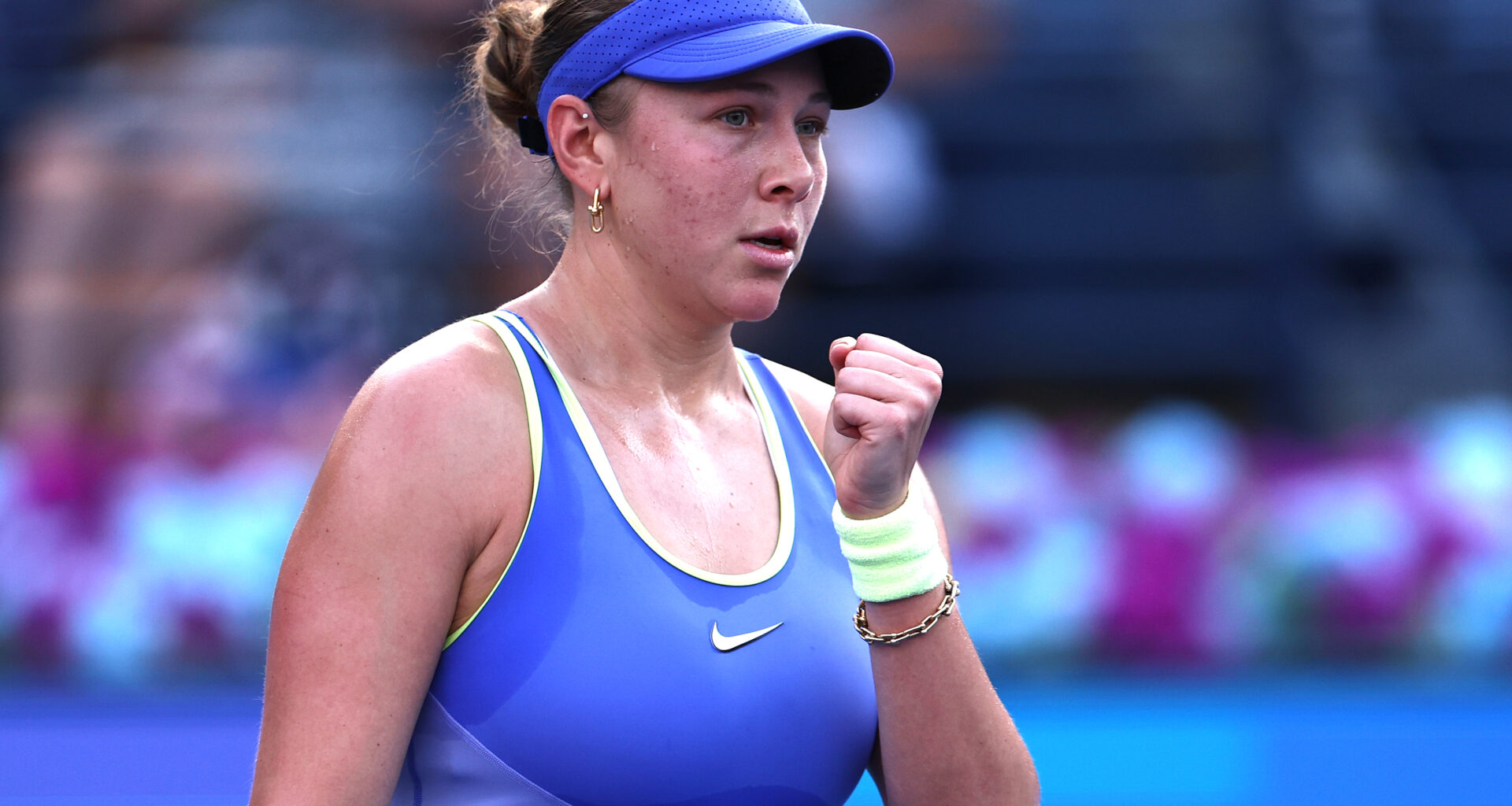 Anisimova dethrones defending champ Andreeva; to meet Pegula in Dubai semis