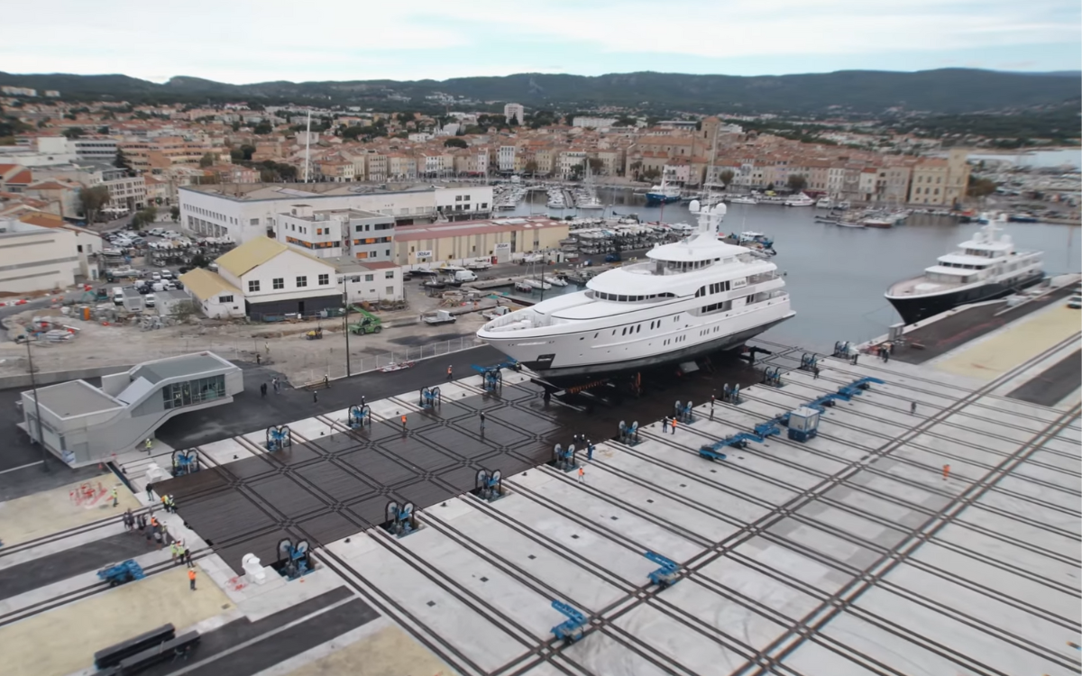 Steven Spielberg’s 357ft yacht test immediately convinced billionaires to service yachts at one specific boatyard