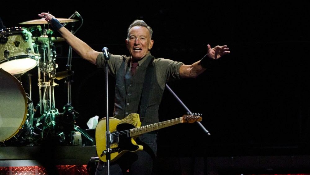 How Much Are Bruce Springsteen Tickets? We Looked at Day-One Prices