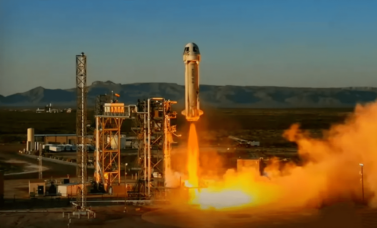 Blue Origin Pauses Space Tourism To Focus On Lunar Missions