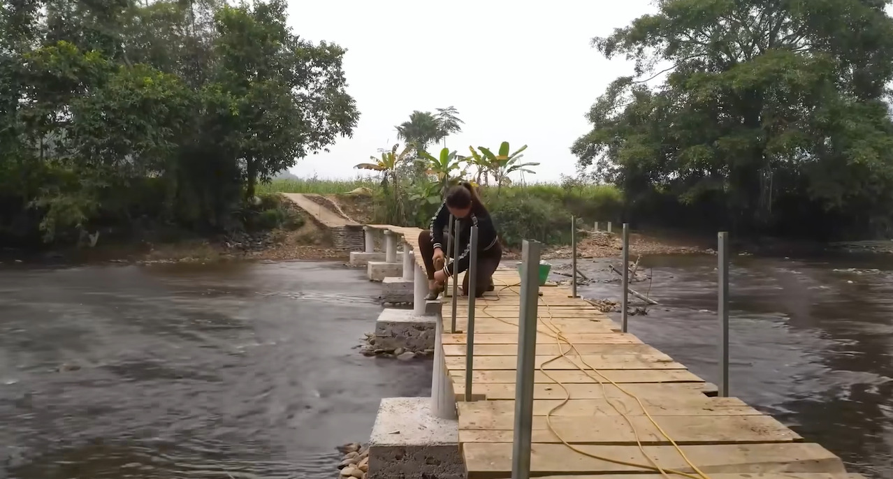 Bridge, Woman, Steel