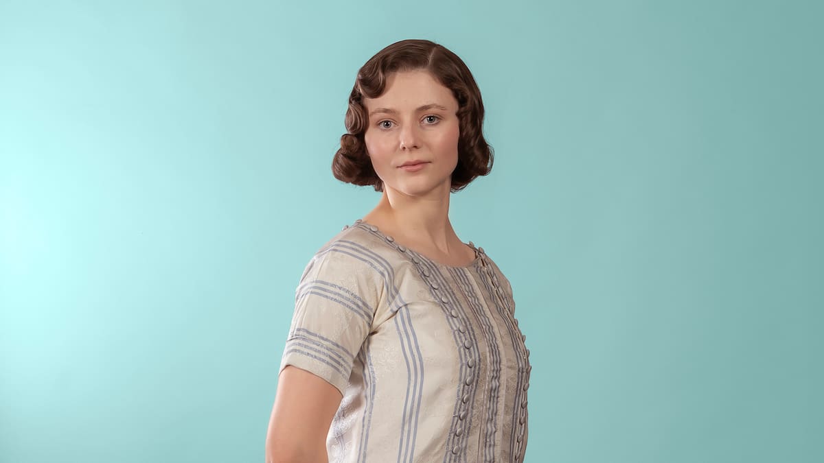 Thomasin McKenzie on anxiety, impostor syndrome and Hollywood pressure