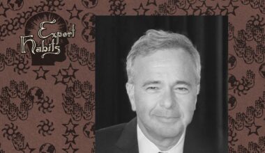 6 Expert Habits to Keep Your Mind Sharp From Neuroscientist Dr. Majid Fotuhi