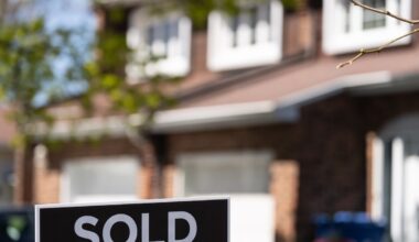 Most homeowners dodge mortgage renewal pain as Toronto, Vancouver flash warning signs: CMHC