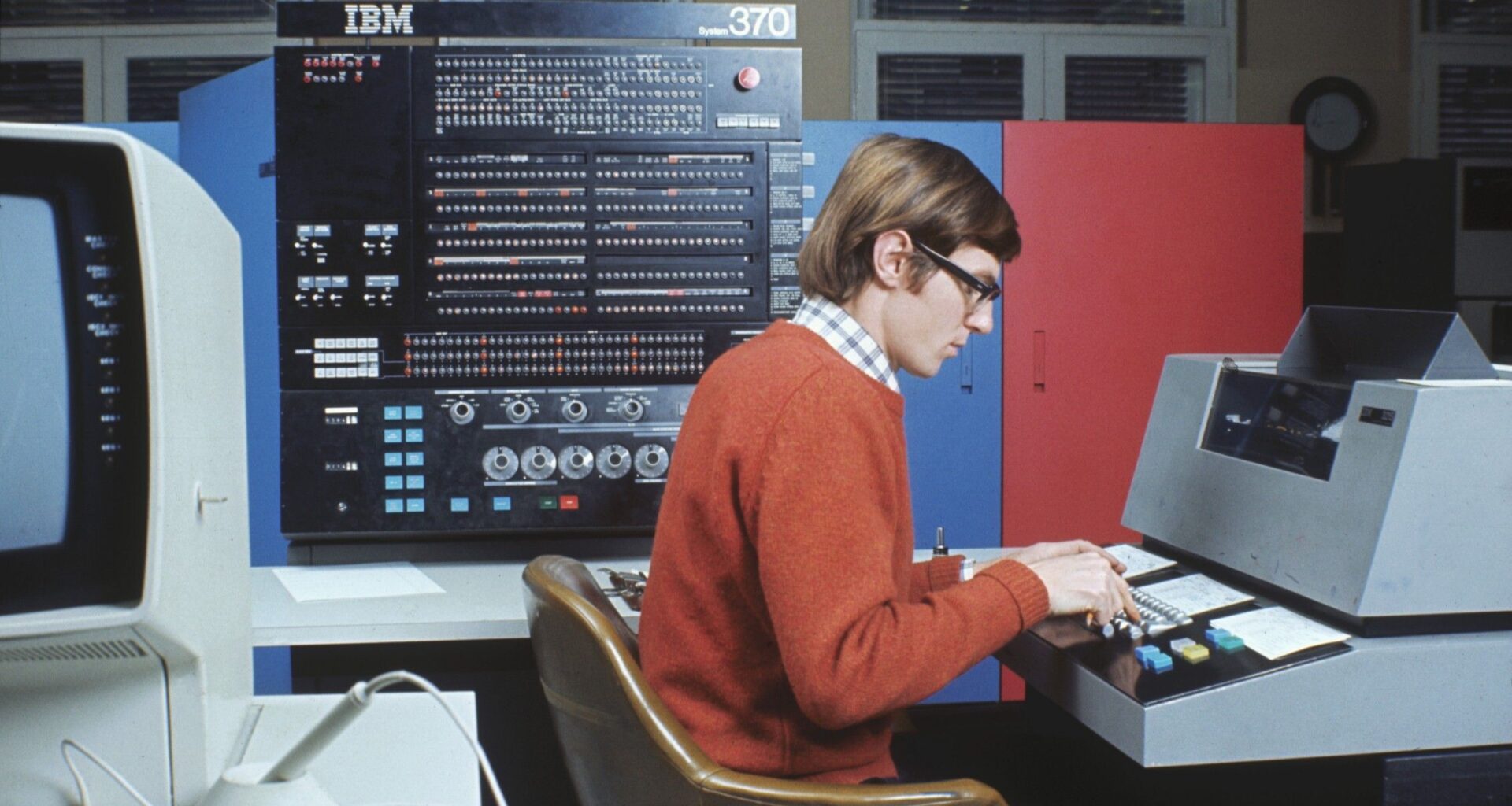 Anthropic's new AI tool can write 67-year-old COBOL code, sending 115-year-old IBM's stock tumbling by 13% — IBM stock has worst day in 26 years, down 25% MoM and counting