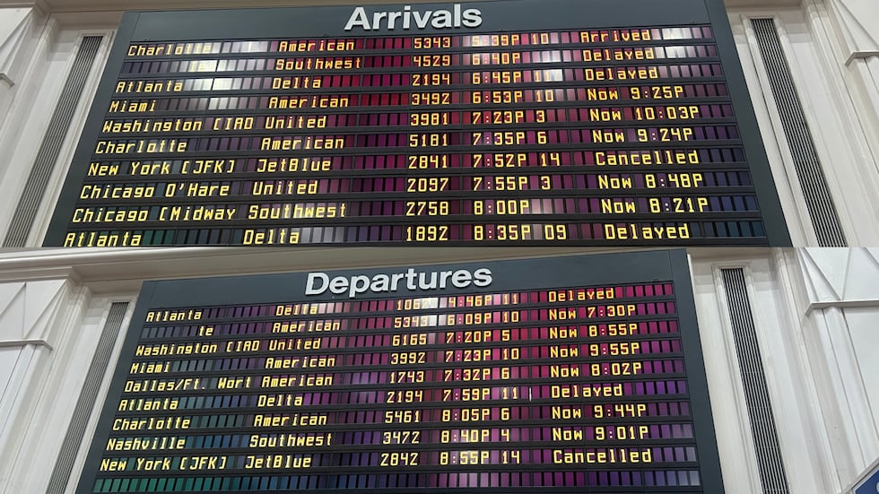 Sav Airport website shows several flights delayed. 