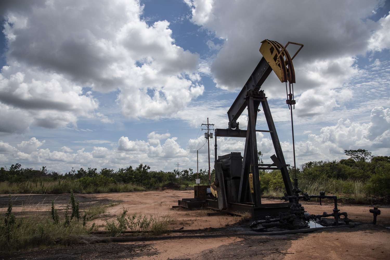 Why the World's Largest Reserves Are Barely Being Pumped