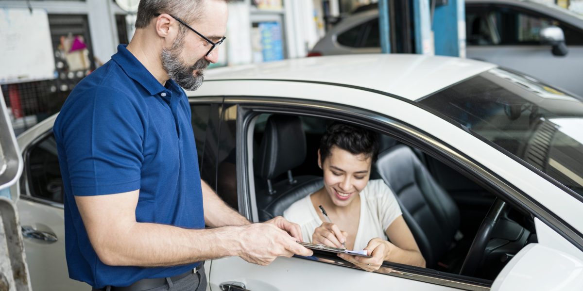 State Farm is cutting $100 checks to 49 million customers. Here's who qualifies and how to get paid