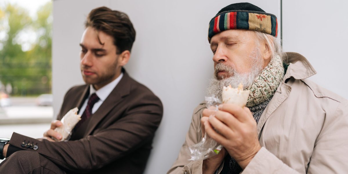 Why 50% stay broke and how one hour a day can change everything