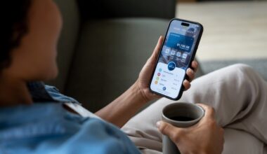 The Top Money Apps Every Black Woman Needs In 2026 — We Tried Them So You Don’t Have To