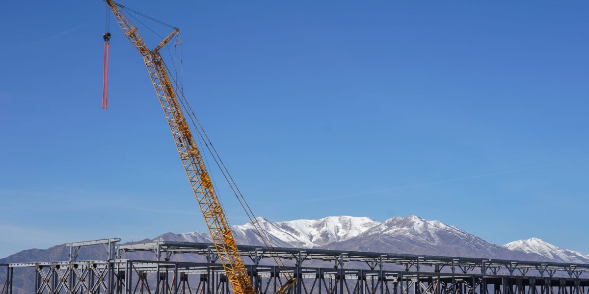 The U.S. construction industry will need half a million new workers next year