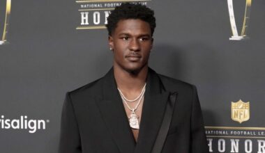 Falcons rookie James Pearce Jr. arrested on battery charges after alleged police chase