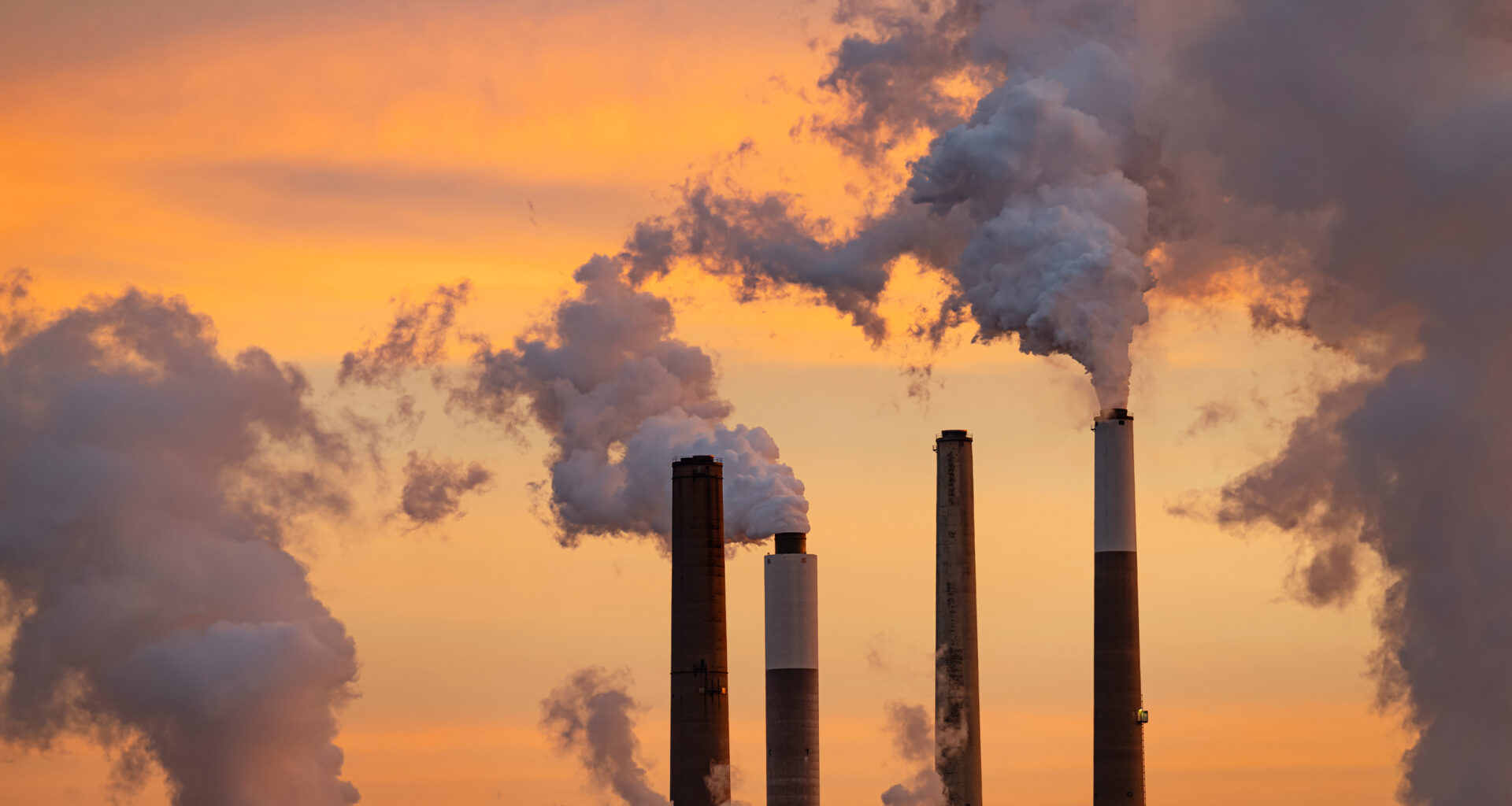 A view of the coal-fired Mill Creek Generating Station in Louisville, Ky., on Feb. 14. Credit: Jon Cherry/Getty Images
