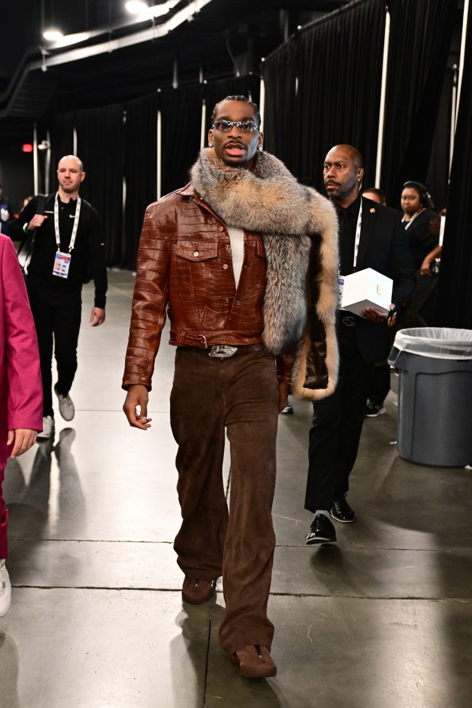 Shai Gilgeous-Alexander in the tunnel