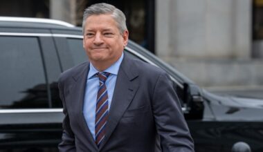 Netflix Backs Out of Warner bros. Deal, Paramount Poised to Win