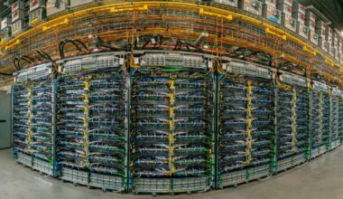 Meta, Amazon, and Goolge Lead a $700 Billion Capex Wave: What Stocks Win Beyond NVIDIA?