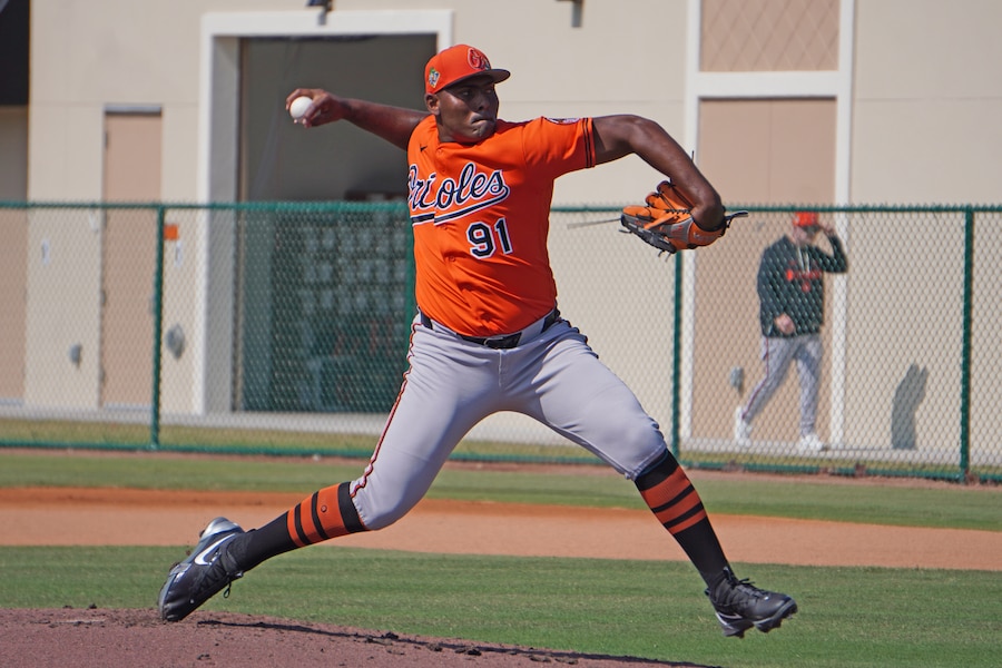 Meet Orioles camp invitee Jean Carlos Henriquez and his ‘brazo de goma’