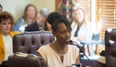 Arkansas now the only state in the country to withhold Medicaid from new moms