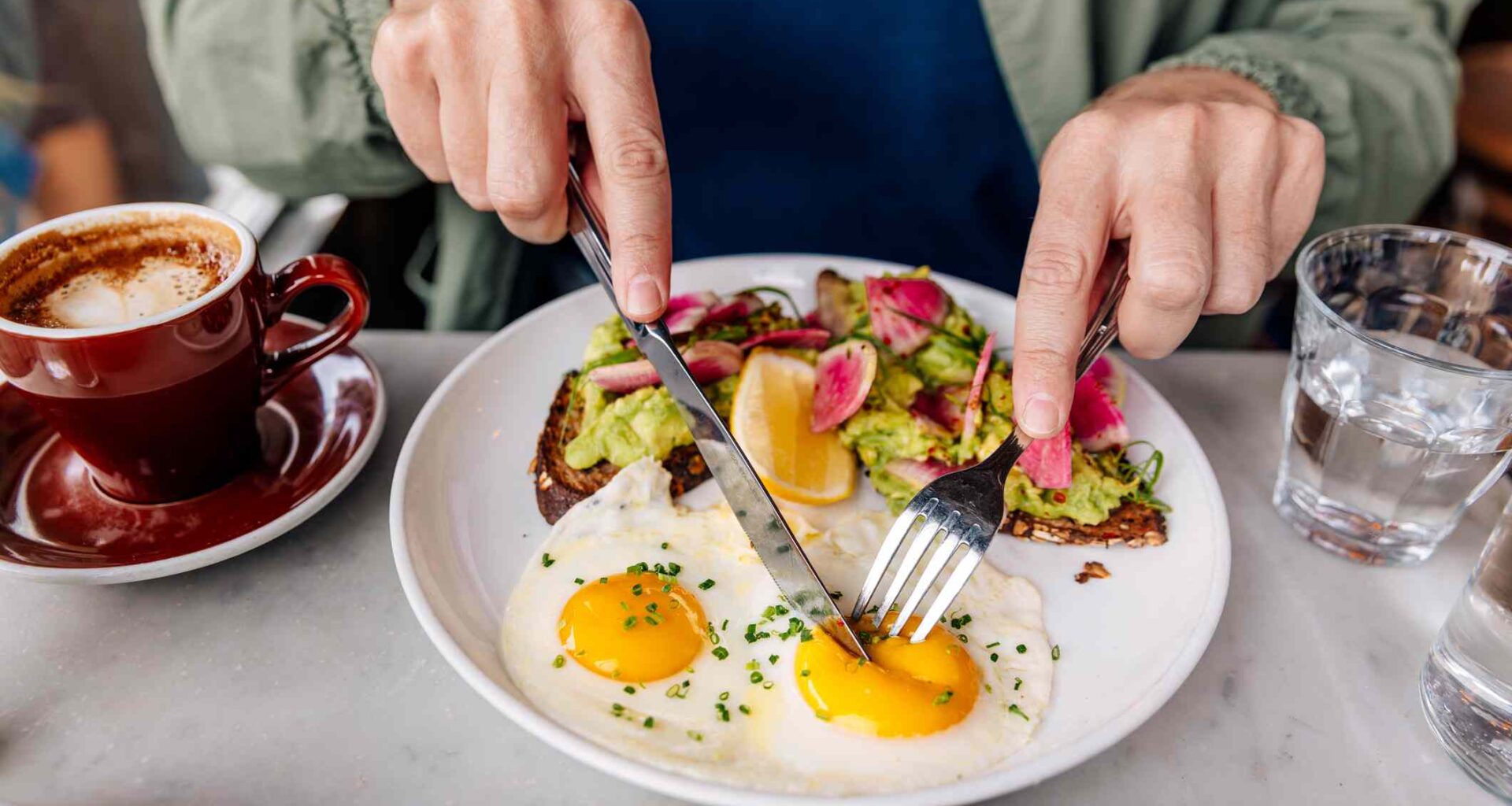 18 Foods With More Protein Than an Egg