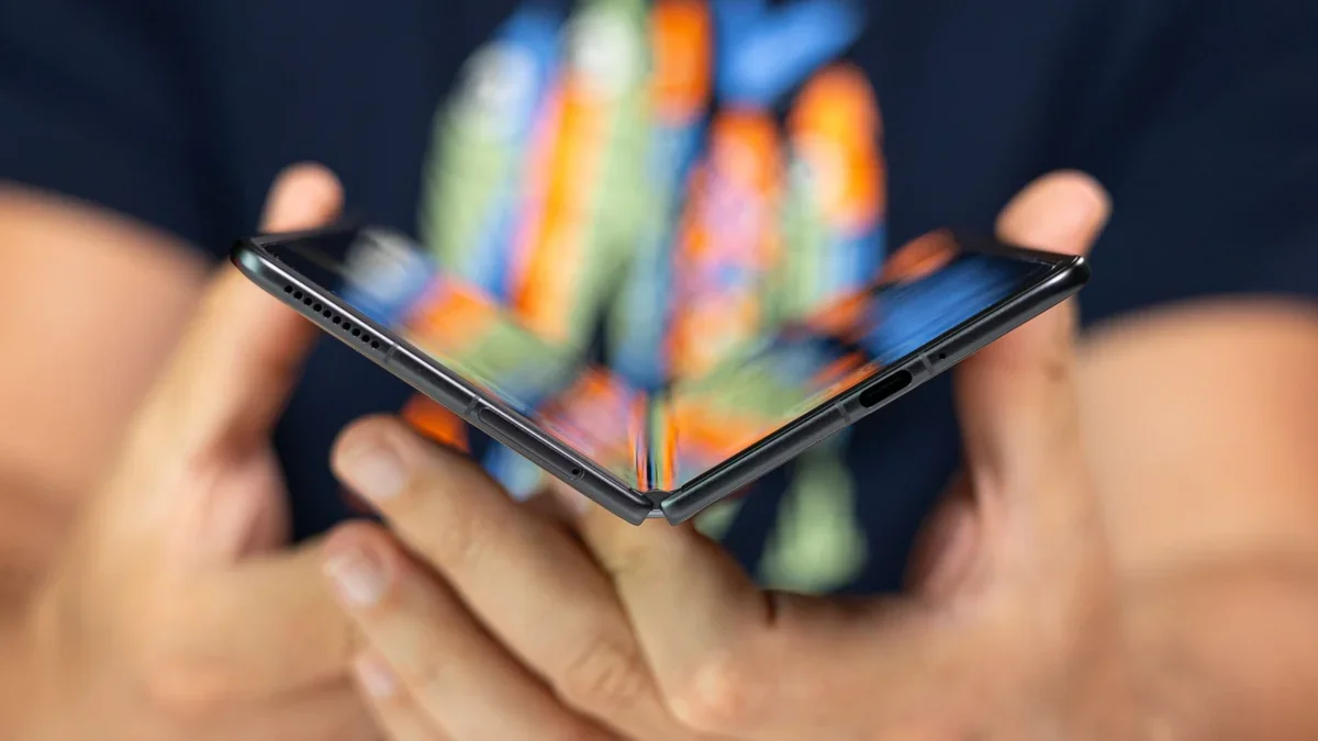 That's probably as thin as it gets on a foldable | Image by PhoneArena - I would never buy a seven-inch iPhone. Here’s why.