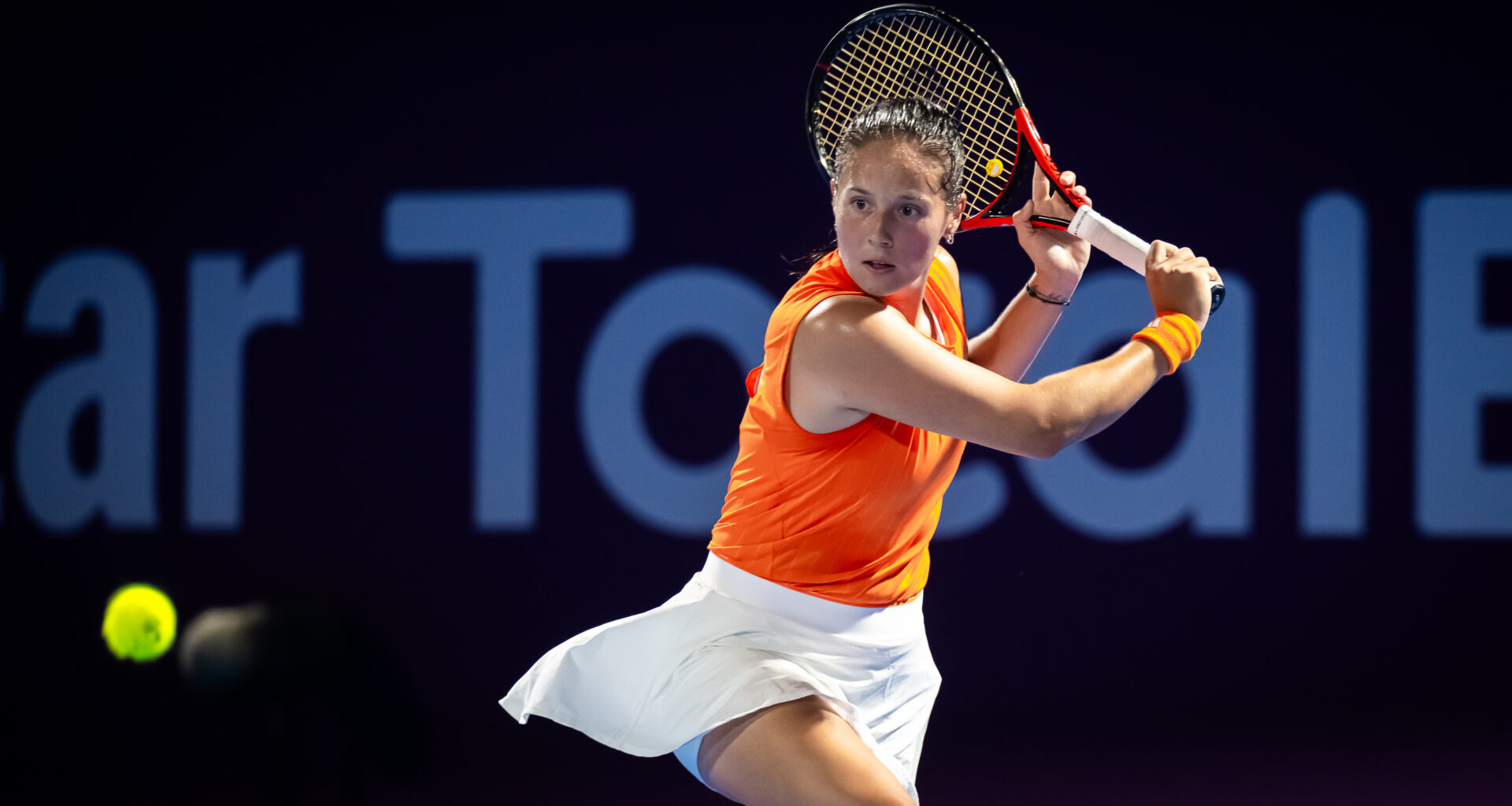 Kasatkina tops Mertens in Doha to post first Top 30 win since May - wtatennis.com