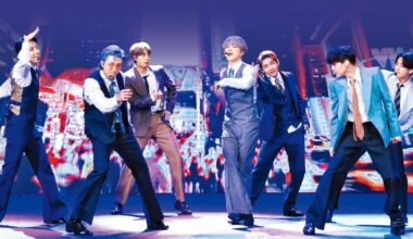 BTS-nomics: 260,000 Fans Revitalize Gwanghwamun - 조선일보