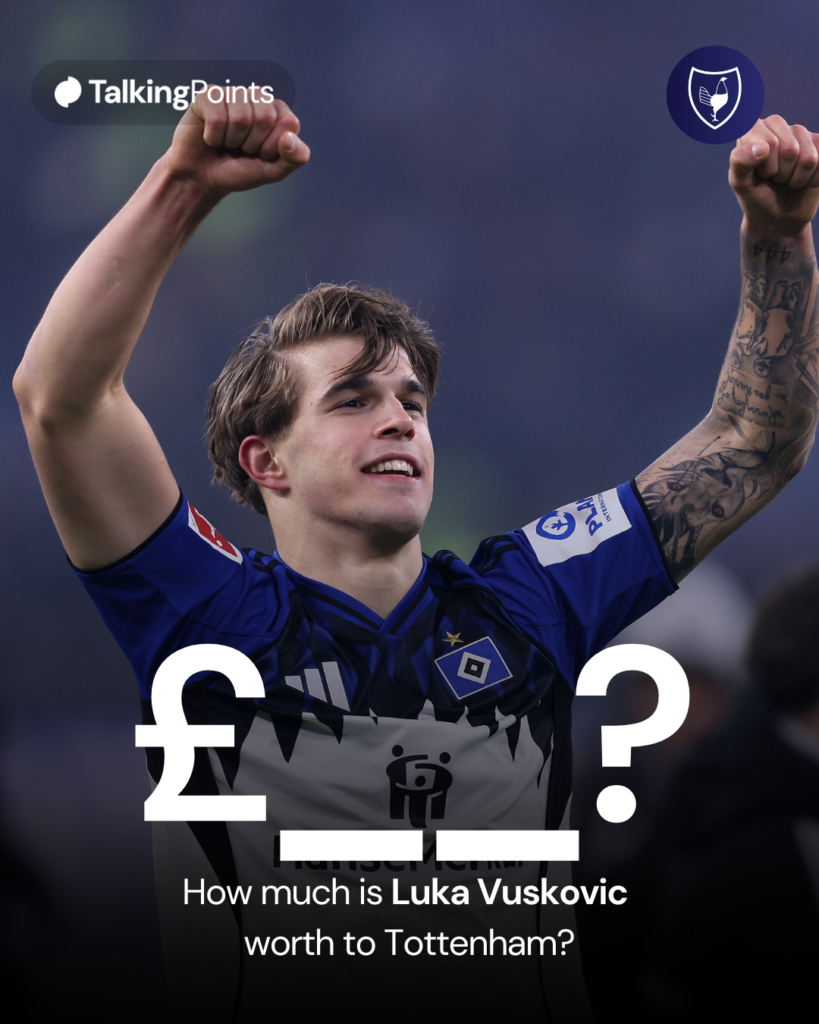 Luka Vuskovic of Hamburger SV celebrates following the team's draw in the Bundesliga match between Hamburger SV and FC Bayern München.